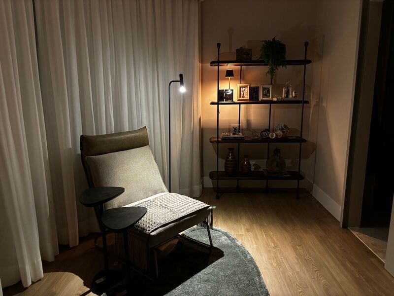 lampadaire-et-mobilier